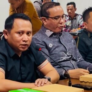 Gaji Buruh Tak Kunjung Dibayar, Rapat DPRD Samarinda Berujung Kericuhan