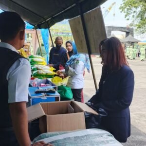 Masyarakat Antusias Ikuti Pasar Murah dan Layanan Kesehatan Gratis TNI di Samarinda