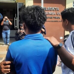 Viral CCTV Wakapolsek Samarinda Ulu Dipukul Saat Evakuasi Korban Kecelakaan